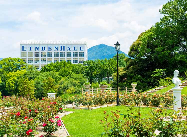 リンデンホールスクールの外観