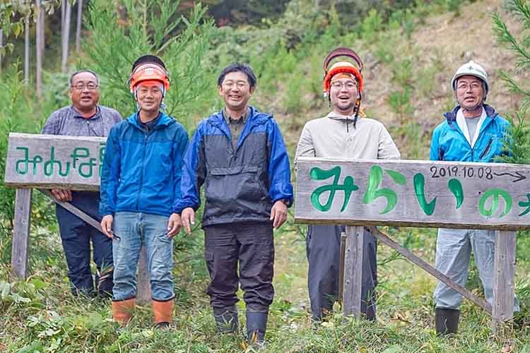 「長生きする、まな板」は、宮城県栗原市に本拠を構える株式会社KURIMOKU（栗駒木材）が手がけた一品