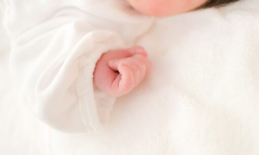 出生数70万人割れ　出生率1.15で過去最低に　日本の少子化が止まらずー24年