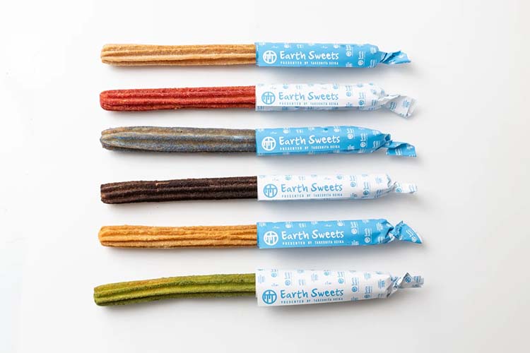 オリジナル・ストロベリー・ブルーシュガー・チョコ・きなこ・抹茶の6種類。