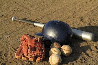 広陵高校「甲子園辞退」有名人・有識者はこう語る　暴力事案をめぐる意見と共通点