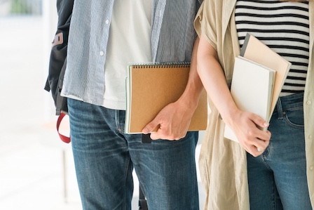 奨学金「代理返還」制度が急拡大！導入企業は3700社超に