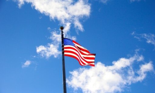 メラニア夫人、プーチン大統領に書簡　ウクライナ子ども連れ去り問題に言及