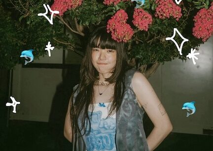 あいみょん左腕タトゥー発覚でNHK出演に影響？YOASOBI・優里らとの共通点と日本のタトゥー観