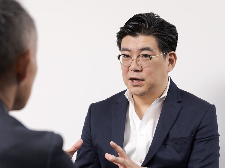 フロンティアマーケティング