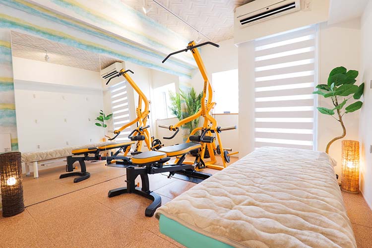 HAUOLA のマッサージ部屋