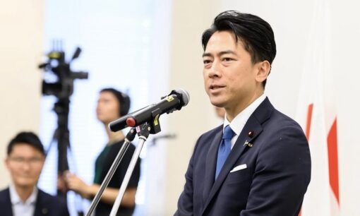 小泉進次郎「やらせコメント」騒動で事実認める　“総裁選辞退”がトレンド入り、過去炎上歴も再注目