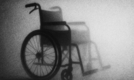 最重度でも障害年金は“不支給”　寝たきり女性が直面した「痛みは対象外」という制度の壁