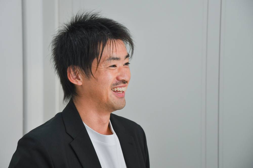 Awiiin 代表 菊池氏