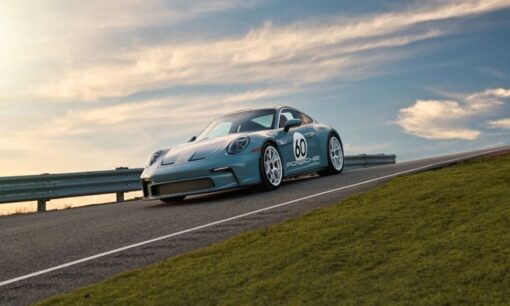 ポルシェとBASF、廃車由来プラスチックの新リサイクル実証に成功　循環型経済へ一歩前進