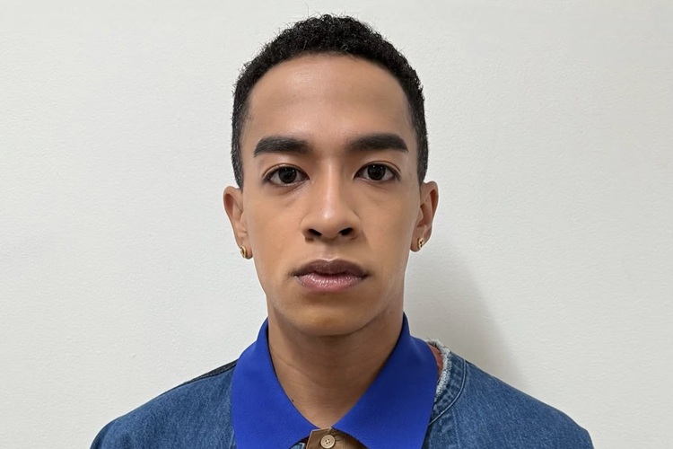 草間リチャード敬太