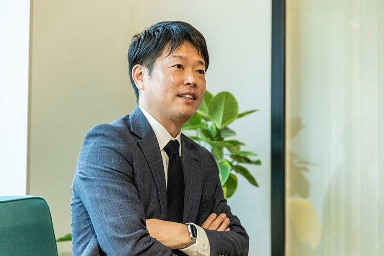 マークスライフ 花原社長