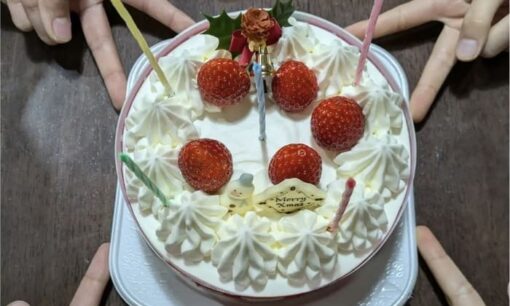 フードバンク湘南がひとり親家庭へ無料クリスマスケーキ配布　冬休みの食料支援強化で子どもの笑顔を守る