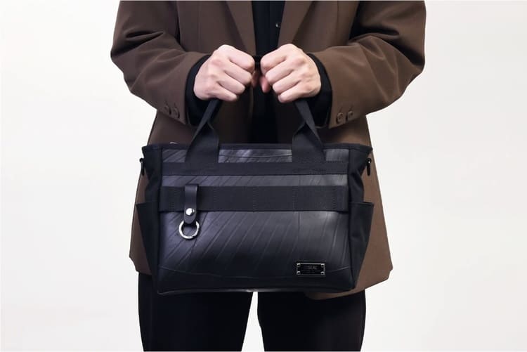 SEALが廃タイヤで新作2WAYカートバッグを発売　耐水・大容量・CO₂削減が揃う“最強アップサイクル”