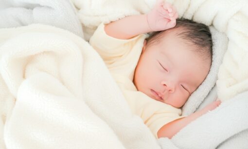 2025年出生数66.8万人、過去最少更新へ　少子化は想定より16年早く進行