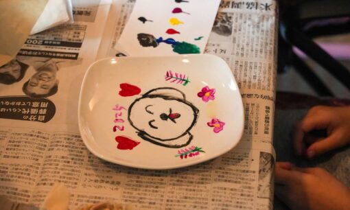 特別養子縁組家族がアートを活用したライフストーリーワークショップに参加　「生い立ちを語り合う一助に」ミダス財団が企画