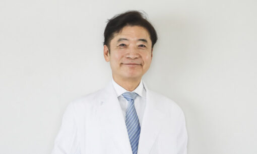 「薬を渡して終わり」からの脱却。100坪の巨大ジム併設「サクラクリニック」が目指す、地域医療の“第3の役割”