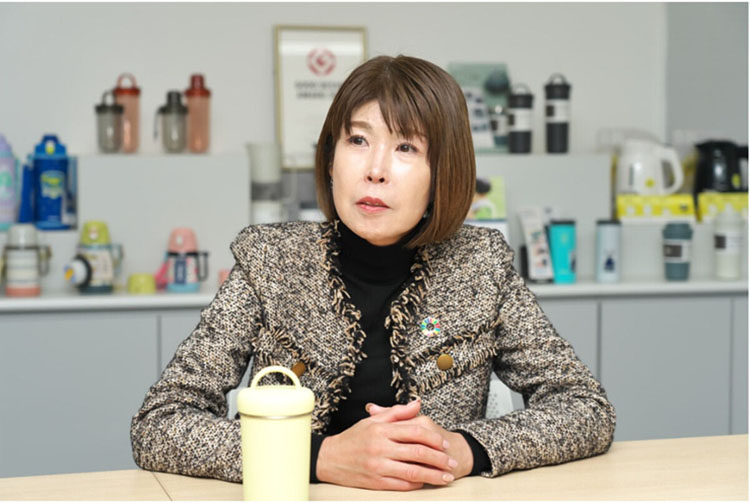 ピーコック魔法瓶 山中社長